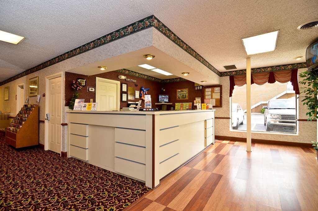 Americas Best Value Inn - Goodlettsville Interior photo