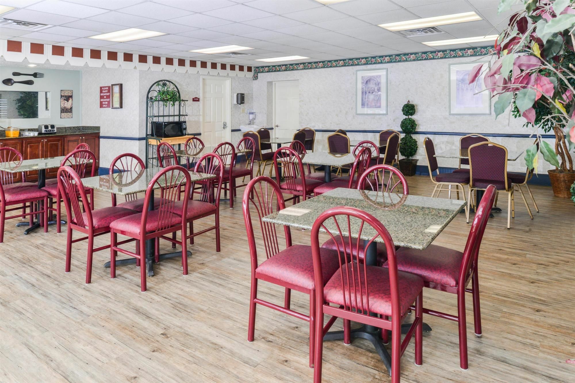Americas Best Value Inn - Goodlettsville Exterior photo