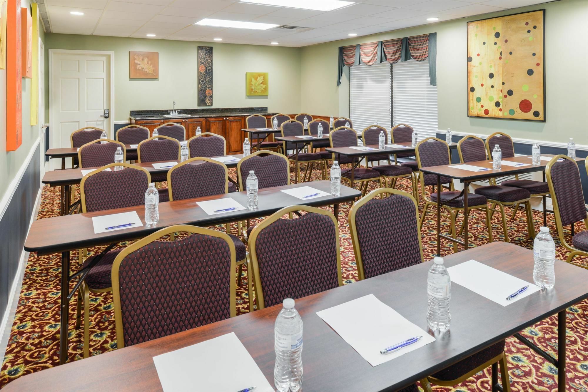 Americas Best Value Inn - Goodlettsville Exterior photo