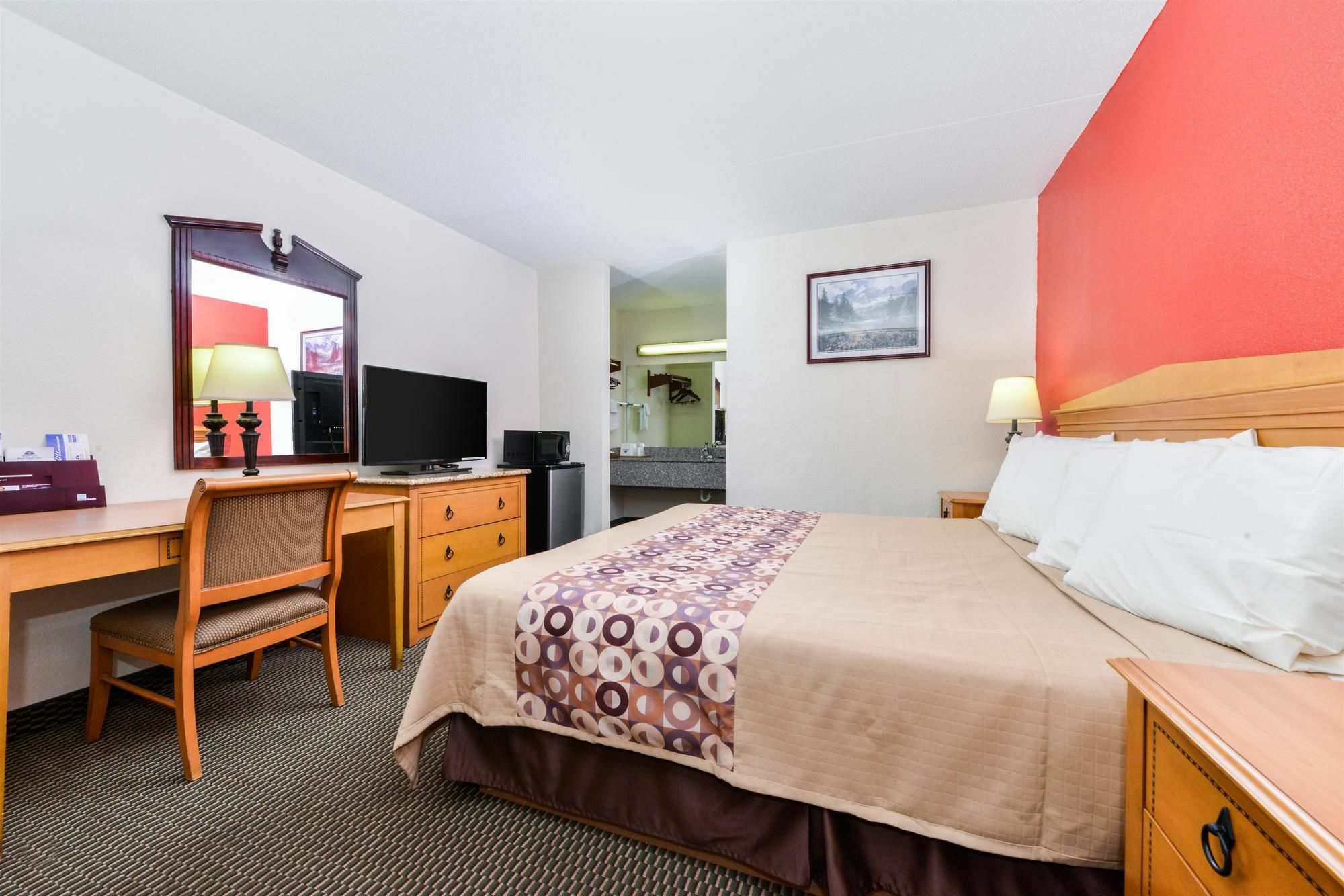 Americas Best Value Inn - Goodlettsville Exterior photo